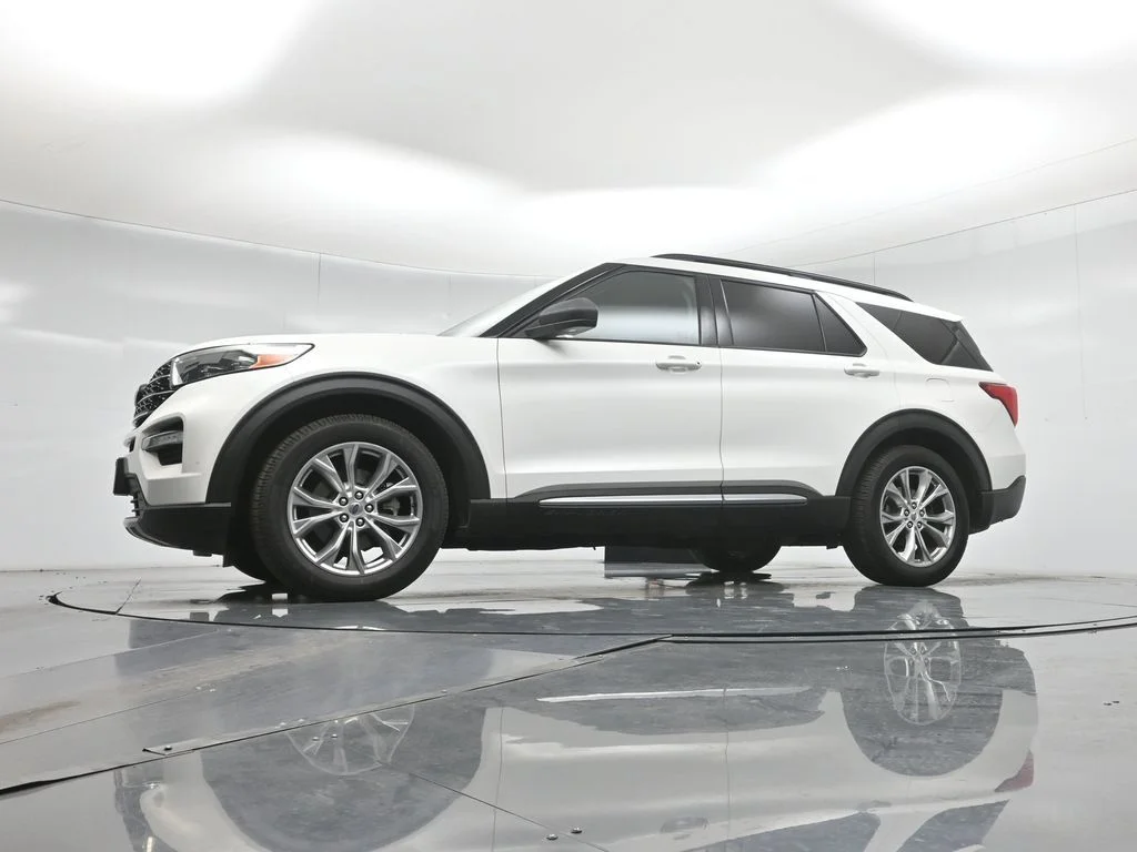 Certified Used 2021 White Ford XLT image 8