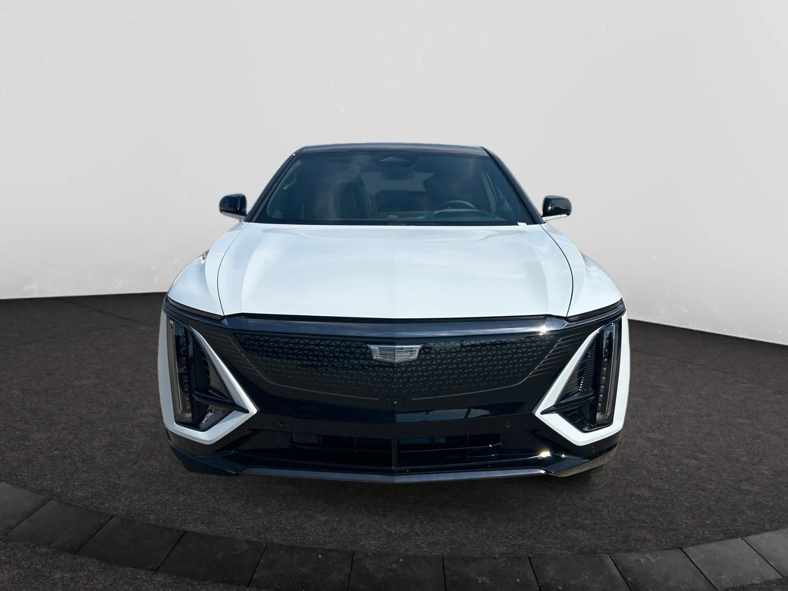 New 2026 Vibrant White Tricoat Cadillac Signature Sport image 8