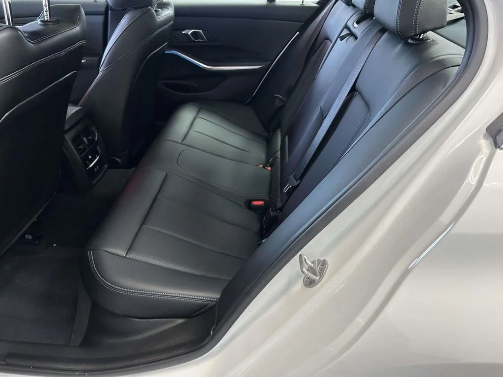Used 2025 White BMW 330i xDrive image 15
