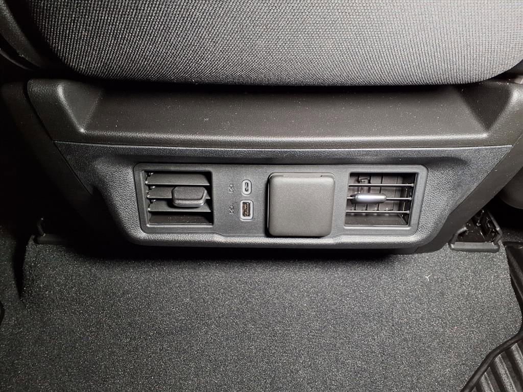 2025 GMC Sierra 1500 SLE - Photo 13