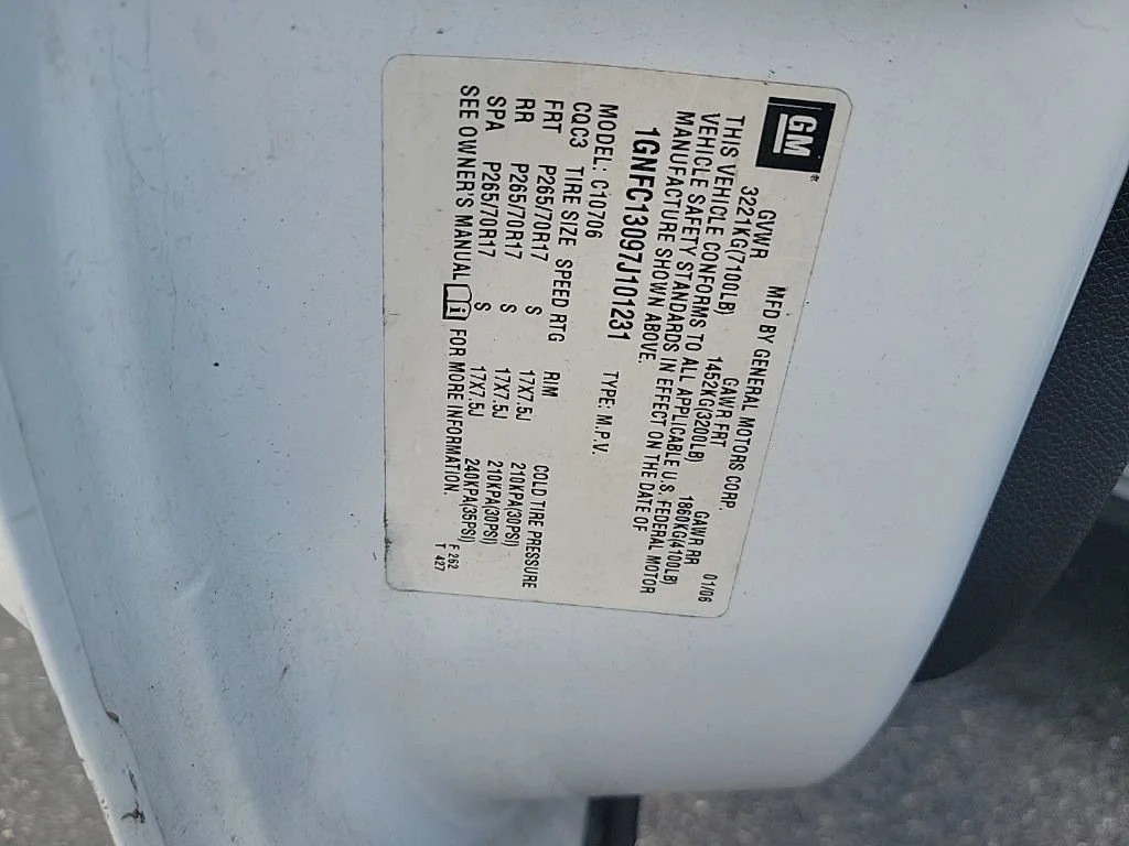 Used 2007 Summit White Chevrolet LT image 23
