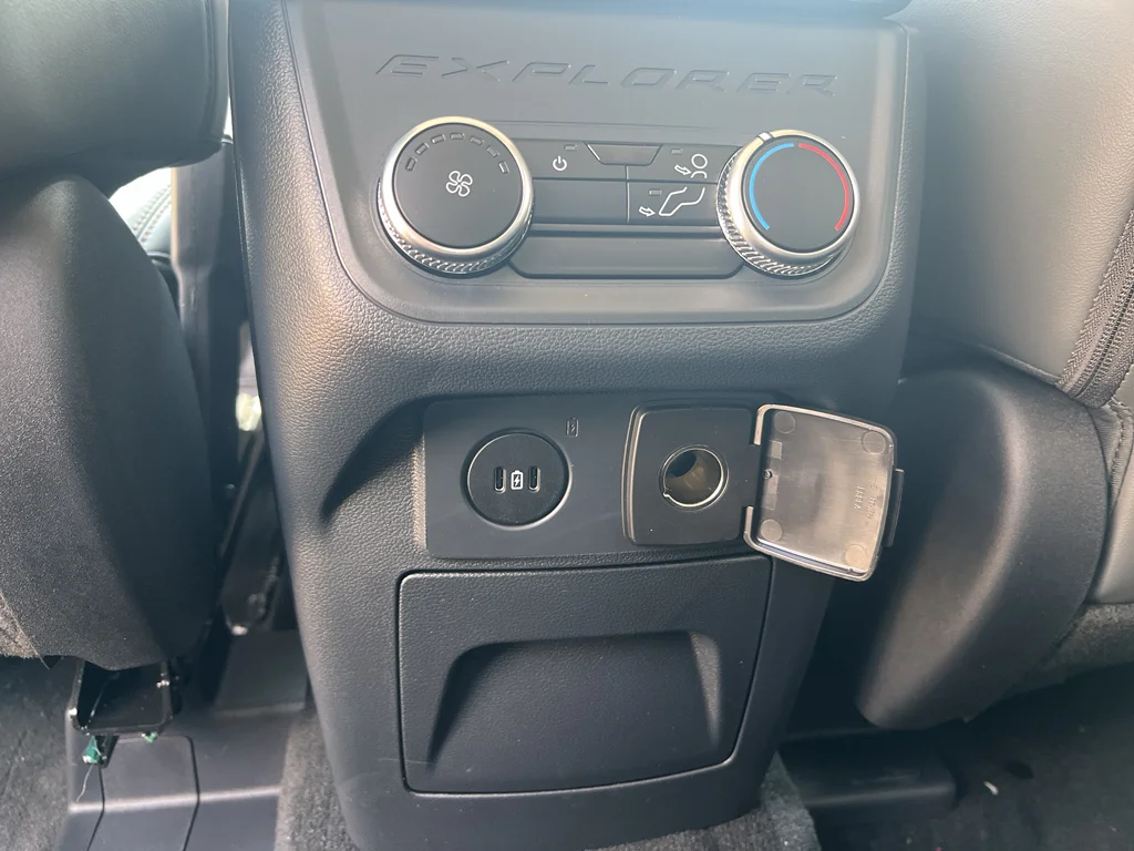New 2026 Carbonized Gray Metallic Ford Active w/200A Pkg image 25