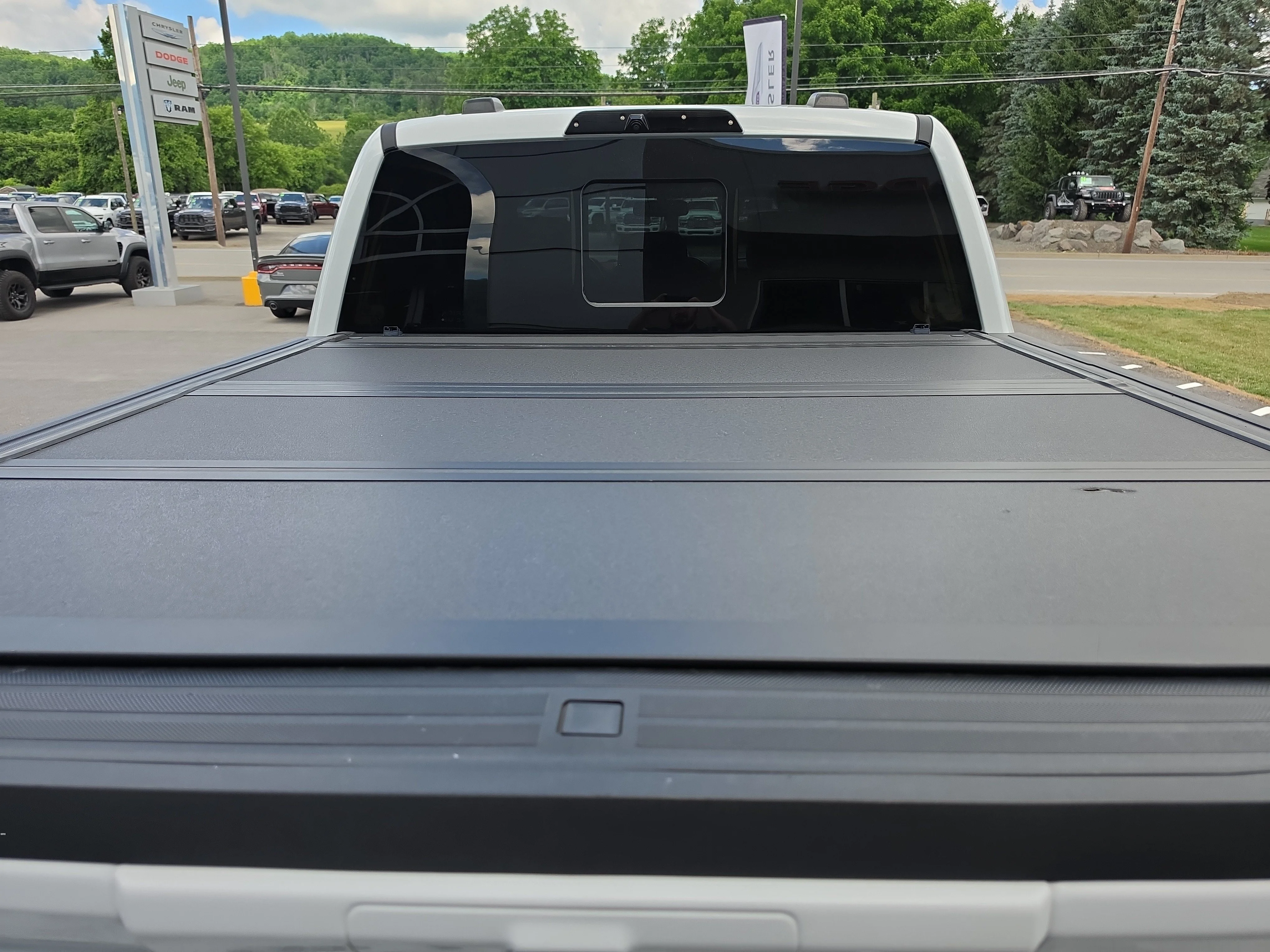 Used 2022 Oxford White Ford Raptor image 5