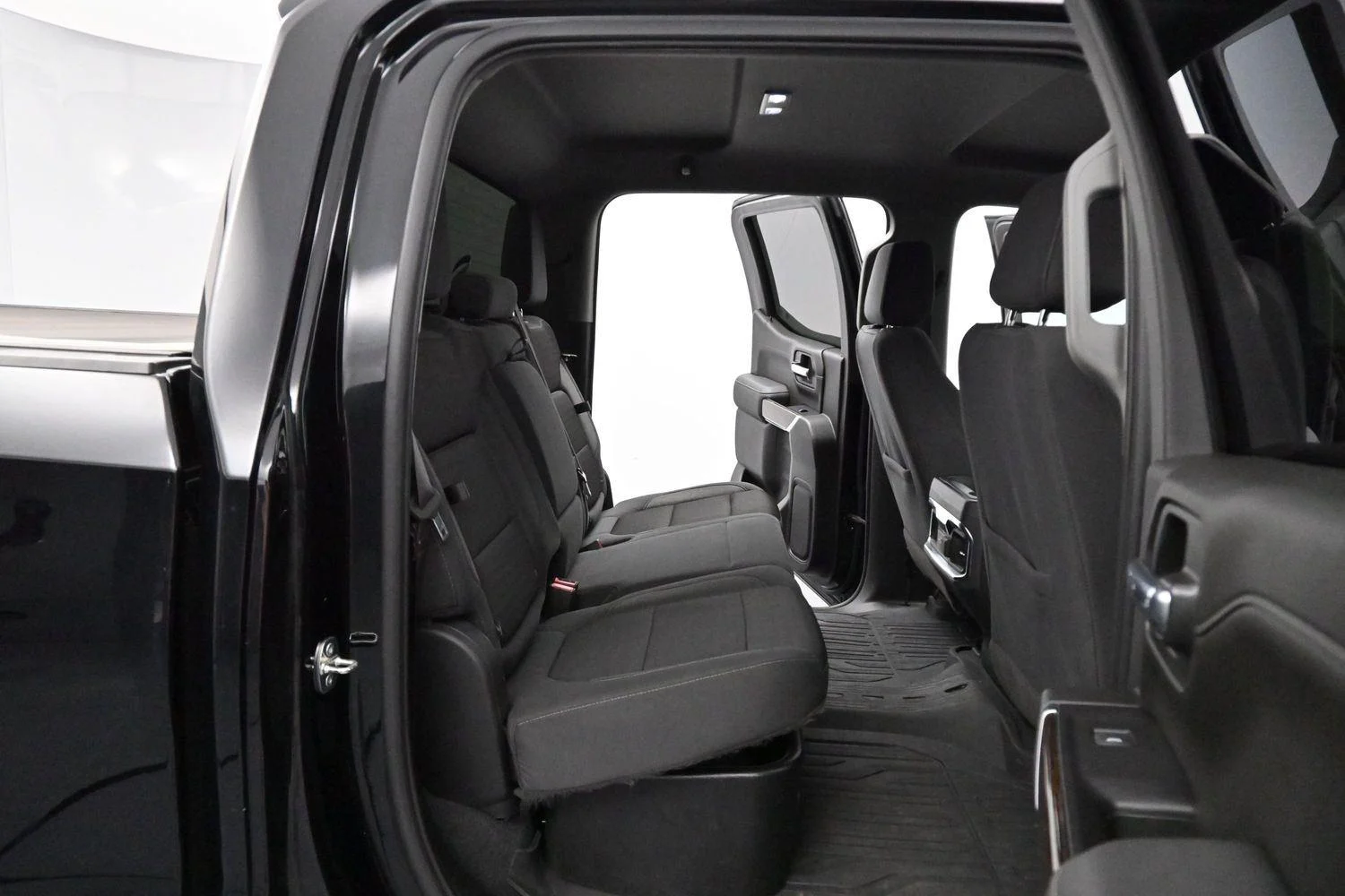 Used 2020 Onyx Black GMC Elevation image 30