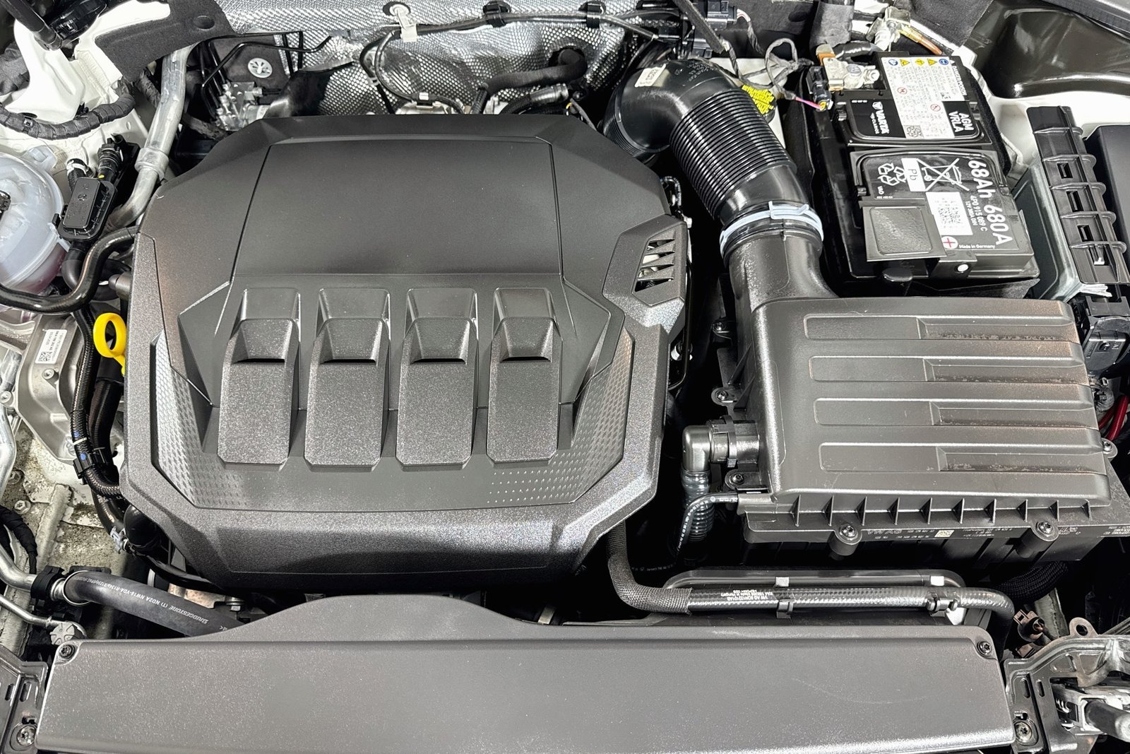 Used 2025  Audi S line Premium image 29