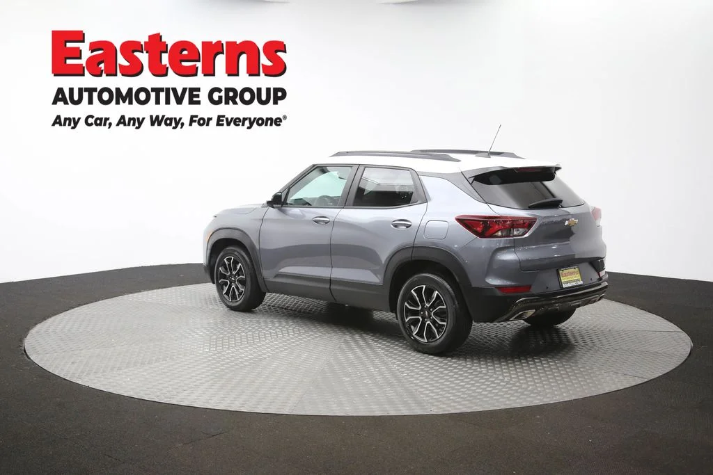 Used 2021 Gray Chevrolet ACTIV image 63