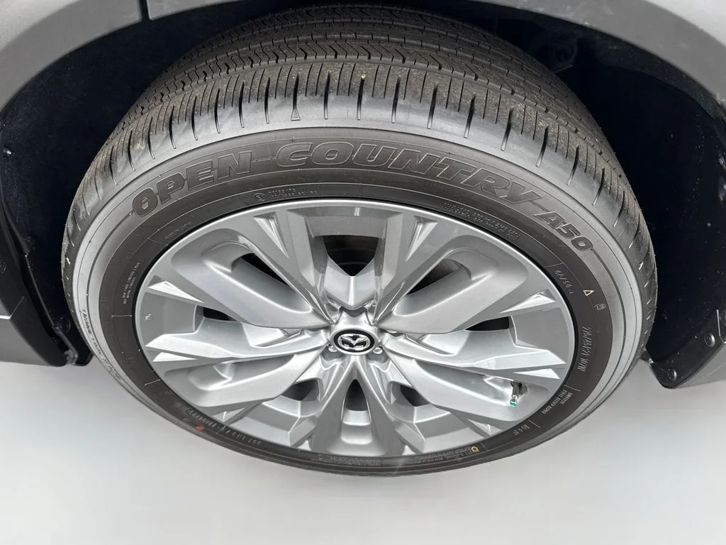 New 2026 Platinum Mazda 3.3 Turbo Preferred image 32
