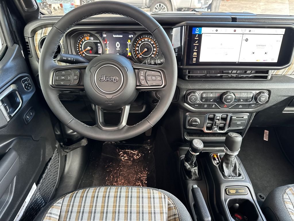 New 2026 Black Clearcoat Jeep 85th Anniversary Edition image 21