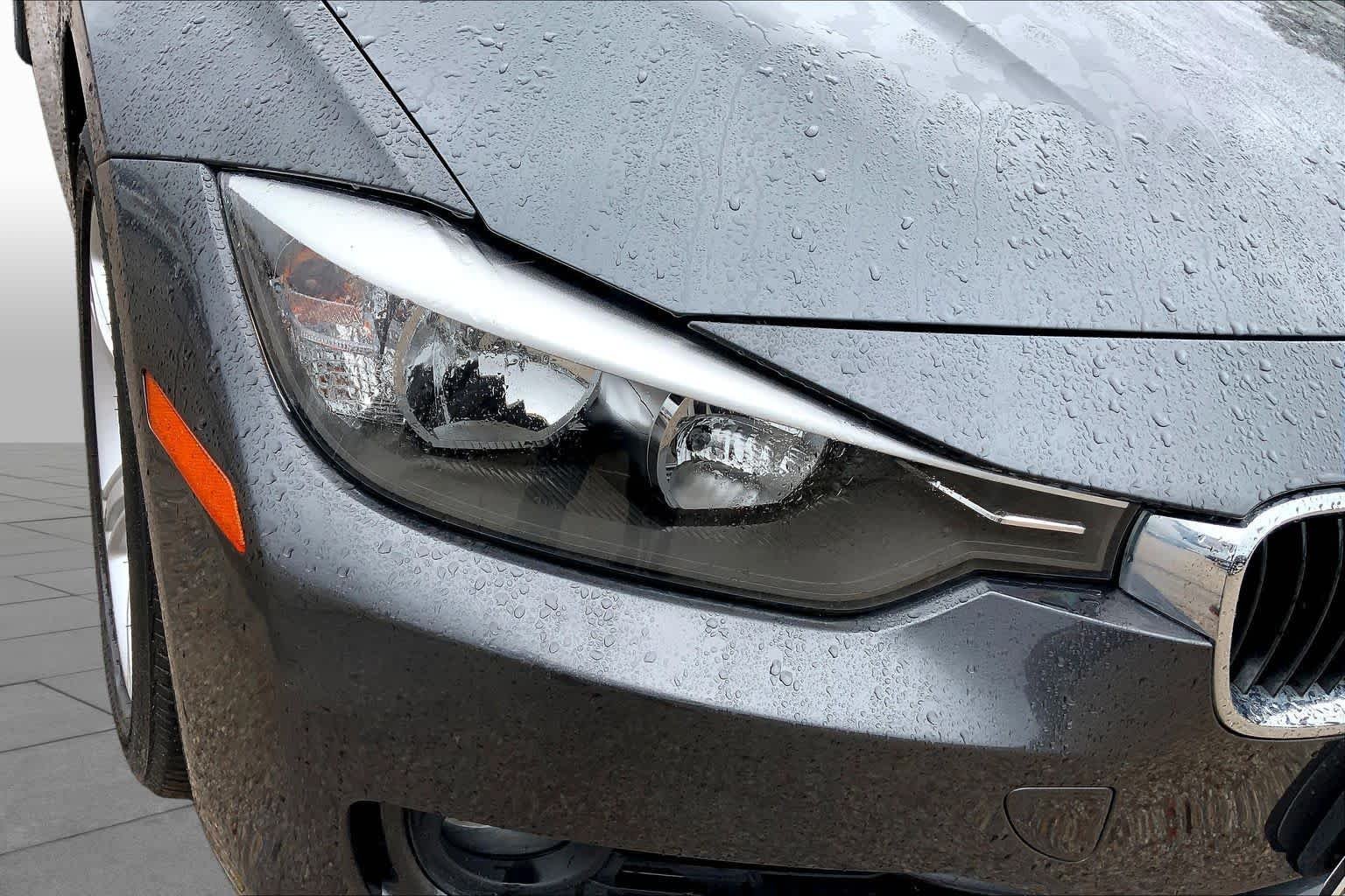 Used 2012 Black Sapphire Metallic BMW 328i image 26