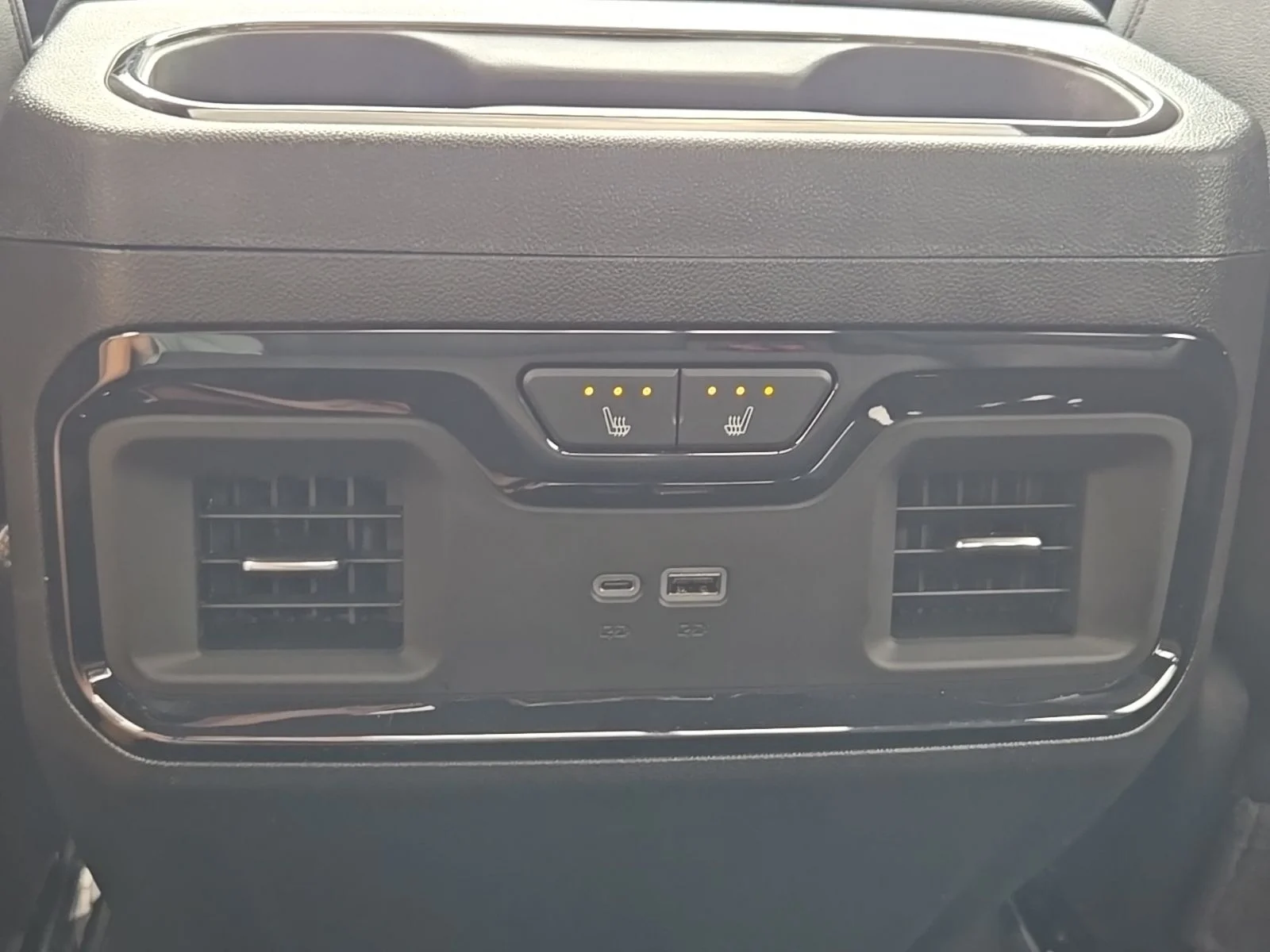 Certified Used 2025 White GMC AT4 image 27