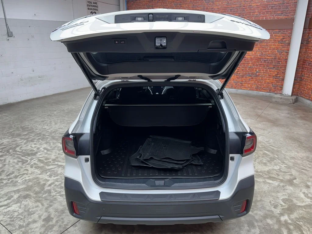 Used 2020 White Subaru Premium image 28