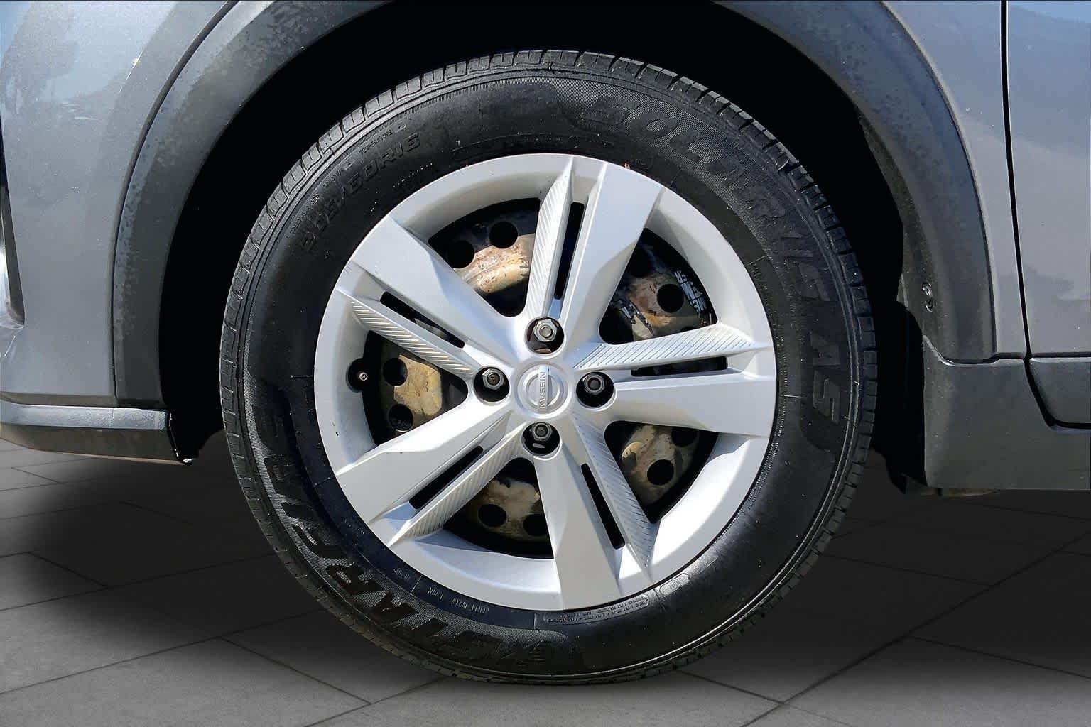 Used 2024 Gun Metallic Nissan S image 11