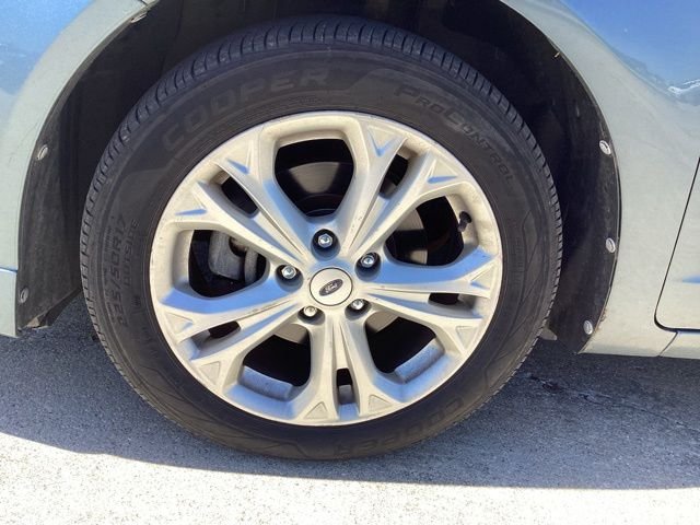Used 2012 Blue Ford SE image 6
