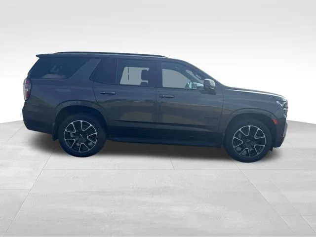 Used 2021 GRAYWOOD METALLIC Chevrolet RST image 7