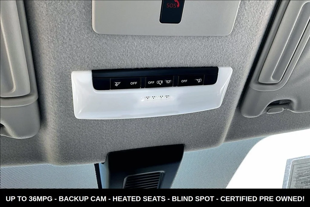 Used 2024 Gray Nissan SR image 19