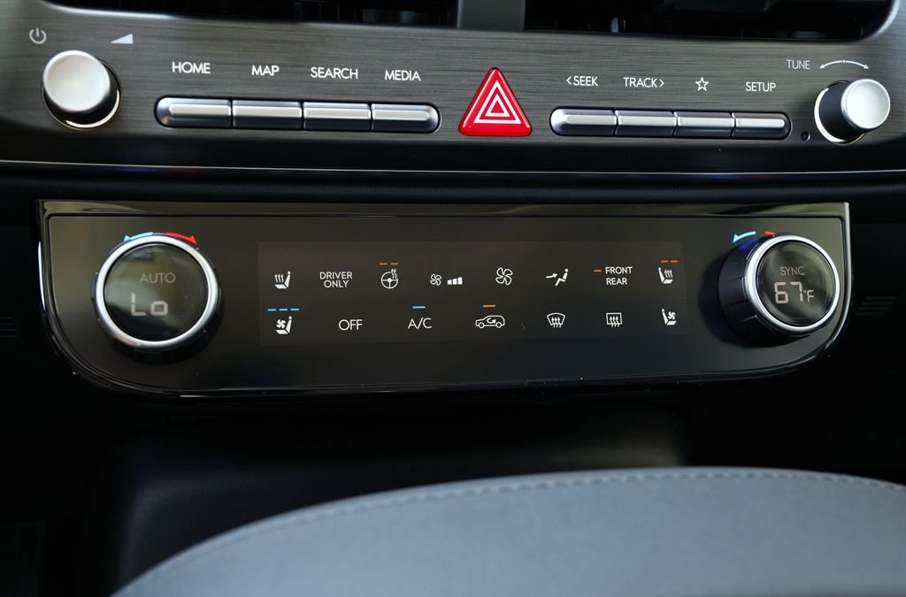 New 2026 Typhoon Silver Metallic Hyundai SEL Premium image 49