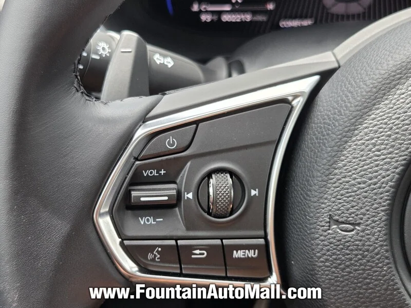 Used 2026 Solar Silver Metallic Acura FWD W/TECHNOLOGY PACKAGE image 22