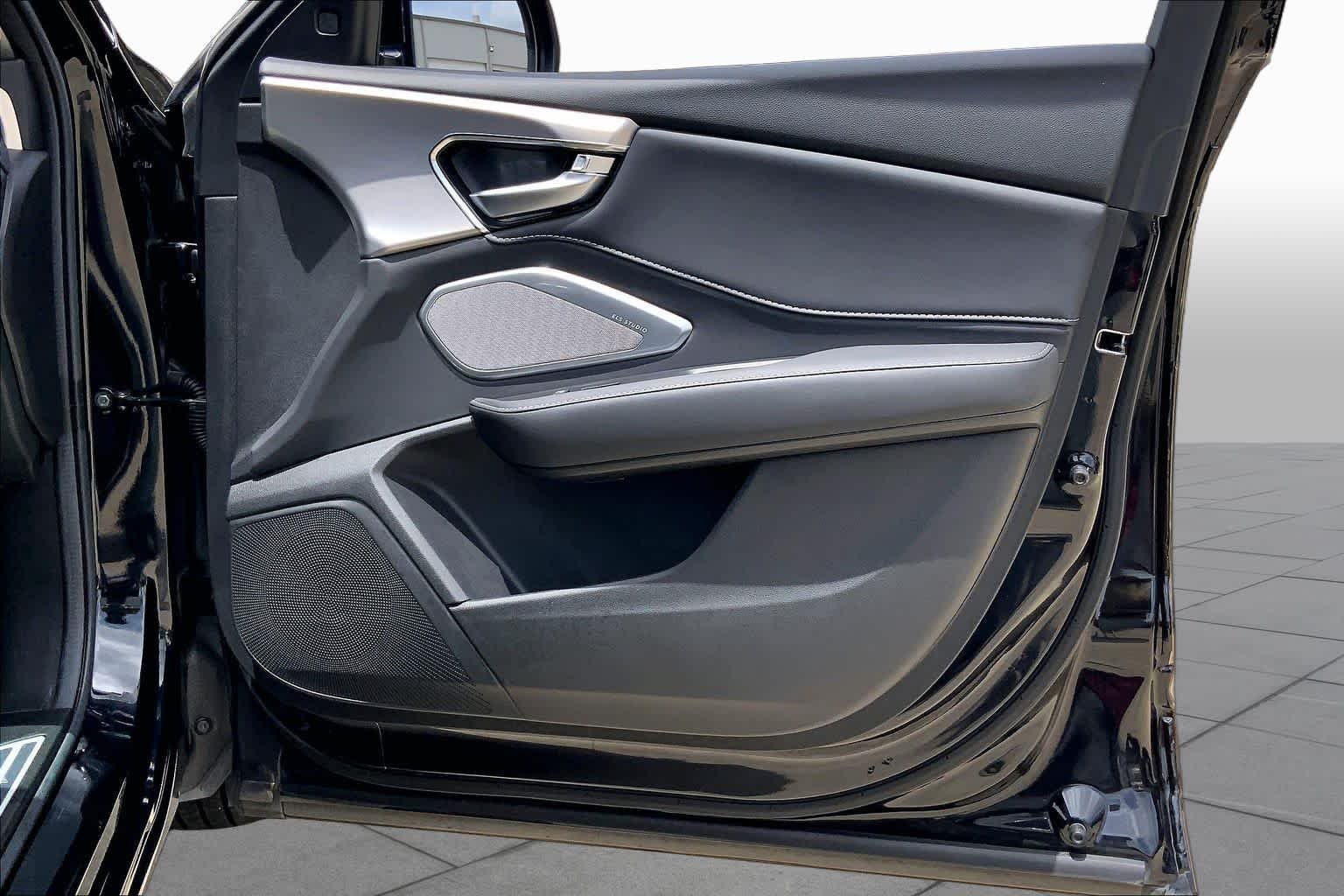 Used 2024 Majestic Black Pearl Acura w/Technology Package image 22