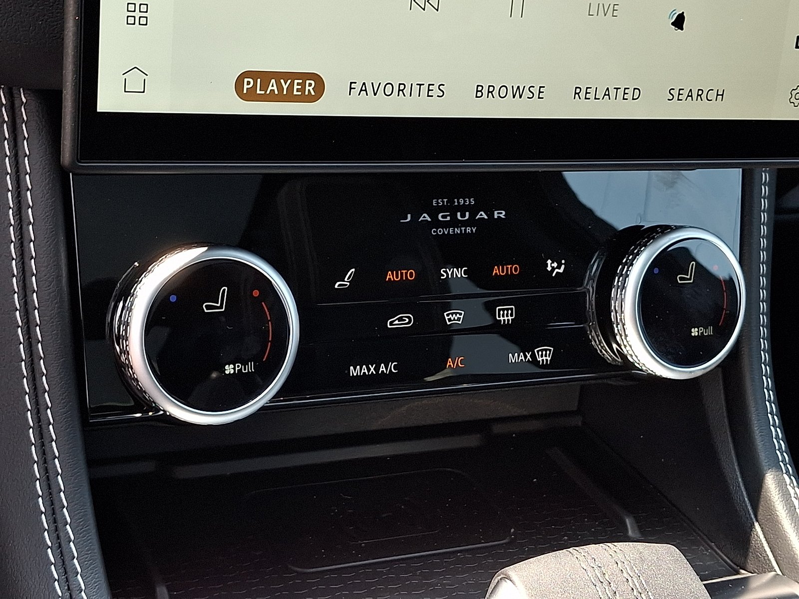 New 2026 Santorini Black Jaguar R-Dynamic S P250 AWD Automatic image 19