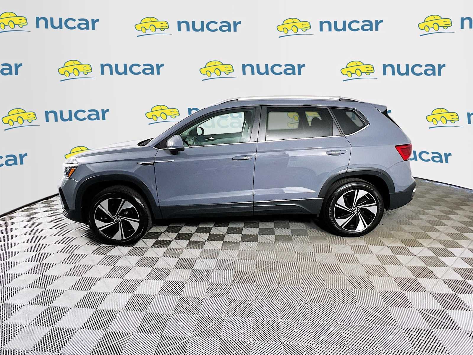 Used 2023 Pure Gray Volkswagen SE image 4