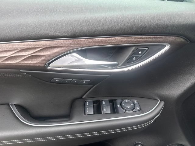 Used 2023 MOONSTONE GRAY METALLIC Buick Avenir image 10