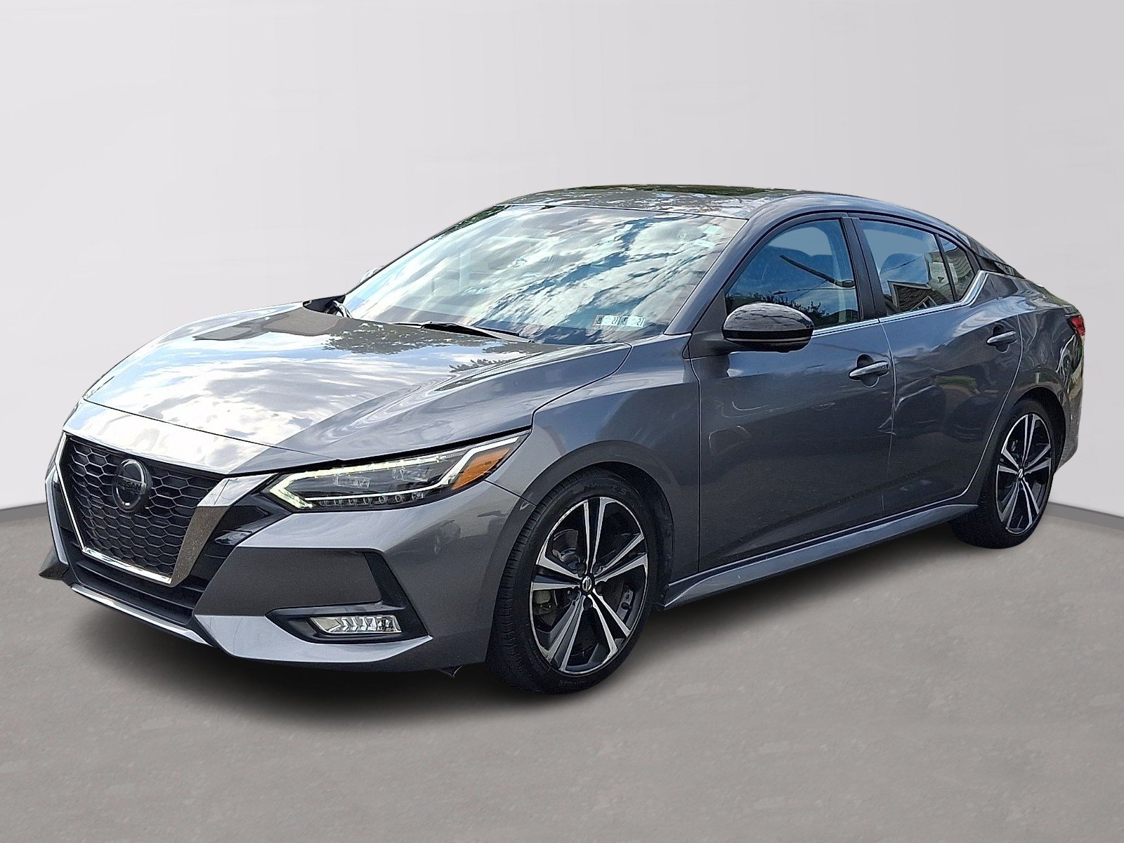 Used 2021 Gun Metallic - KAD Nissan SR Xtronic CVT image 3