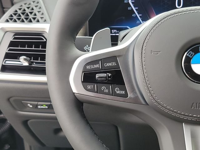 New 2026 Black BMW xDrive40i image 34