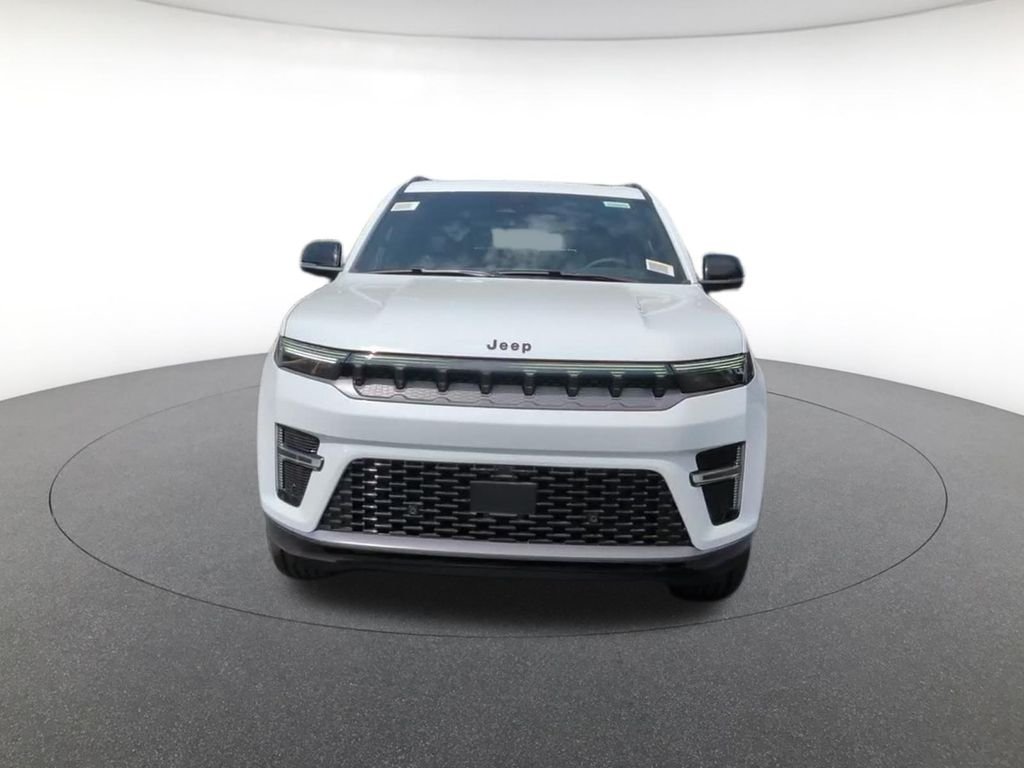 New 2026 Bright White Clear-Coat Exterior Paint Jeep Limited Altitude image 16