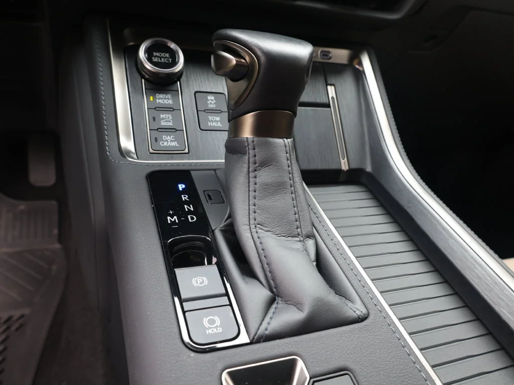 Used 2025 Silver Lexus 550 Overtrail+ image 29