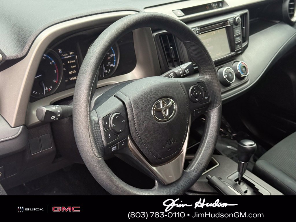 Used 2018 Gray Toyota LE image 17