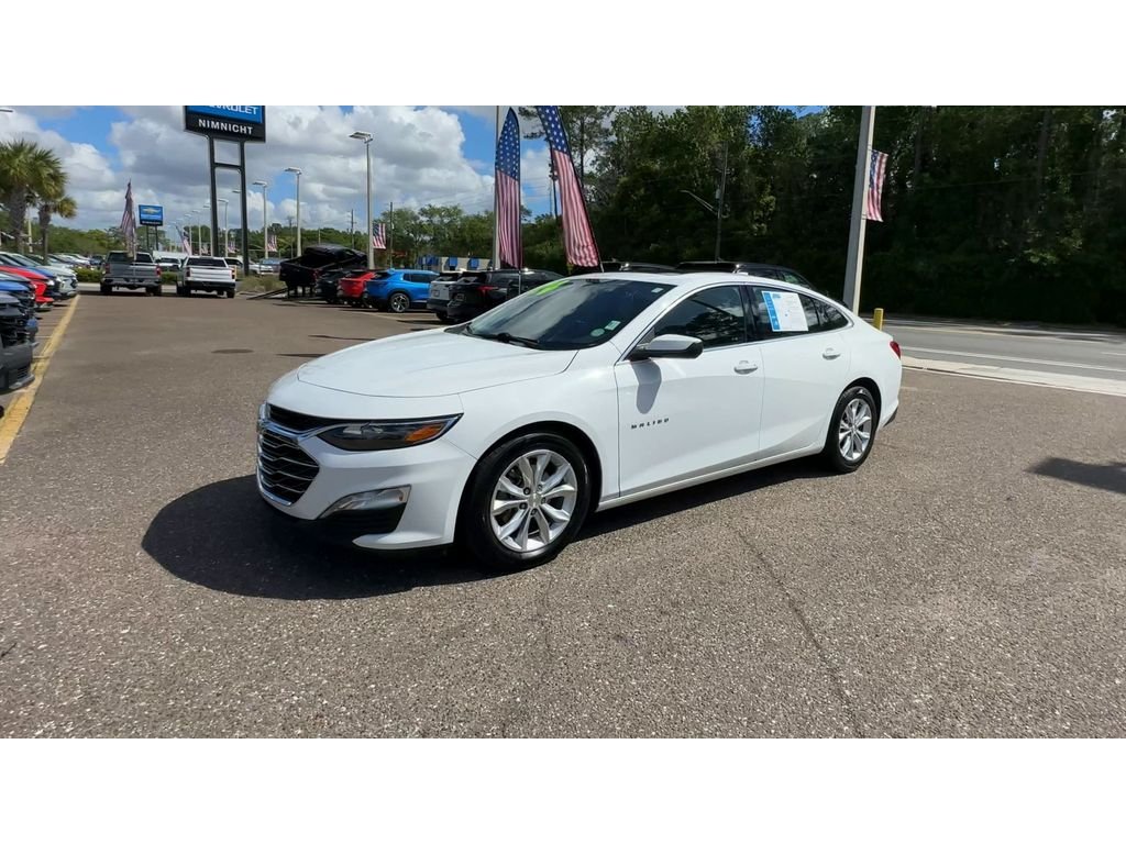 Used 2024 Summit White Chevrolet 1LT image 6
