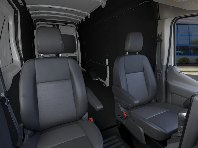 New 2026 Oxford White Ford Cargo Van image 31