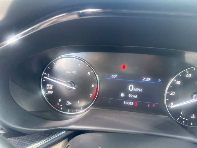 Used 2022 SUMMIT WHITE Buick Preferred image 14