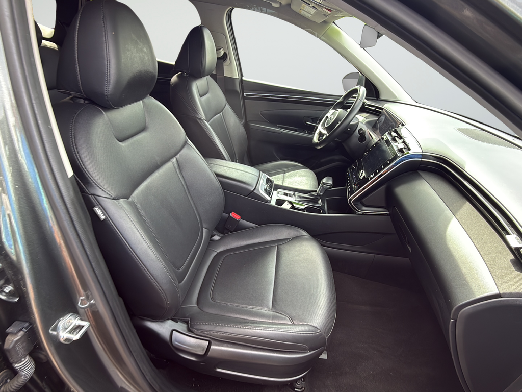 Used 2023 Gray Hyundai SEL image 10
