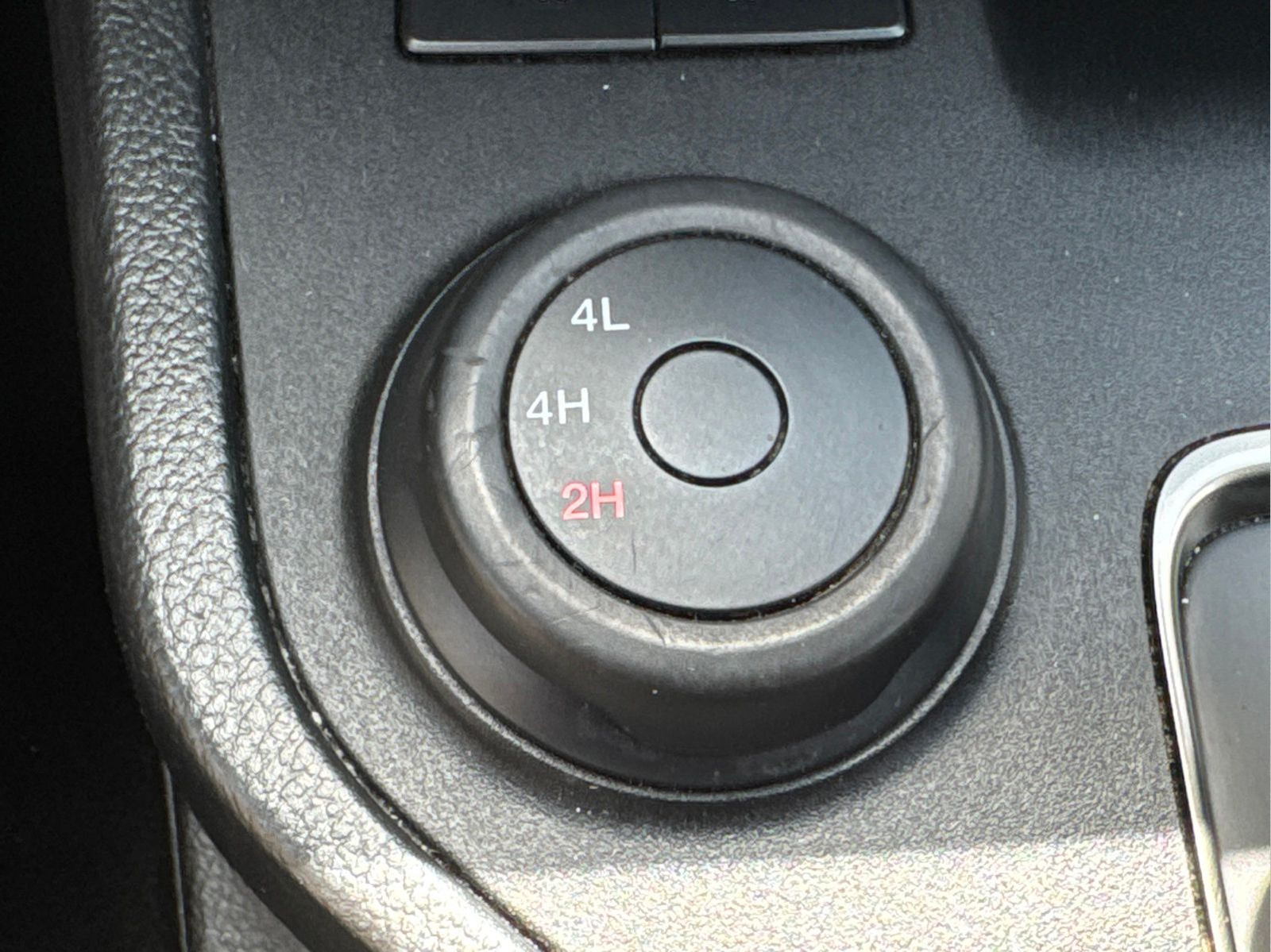 Used 2020 Gray Ford XLT image 35