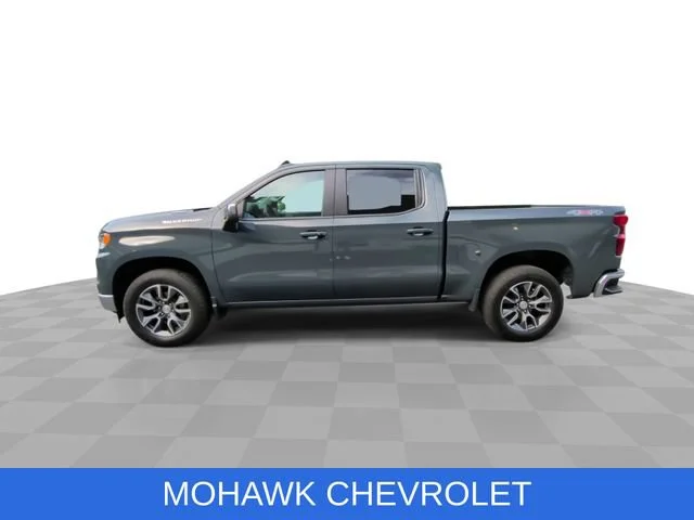 Used 2025 Cypress Gray Chevrolet LT (2FL) image 6