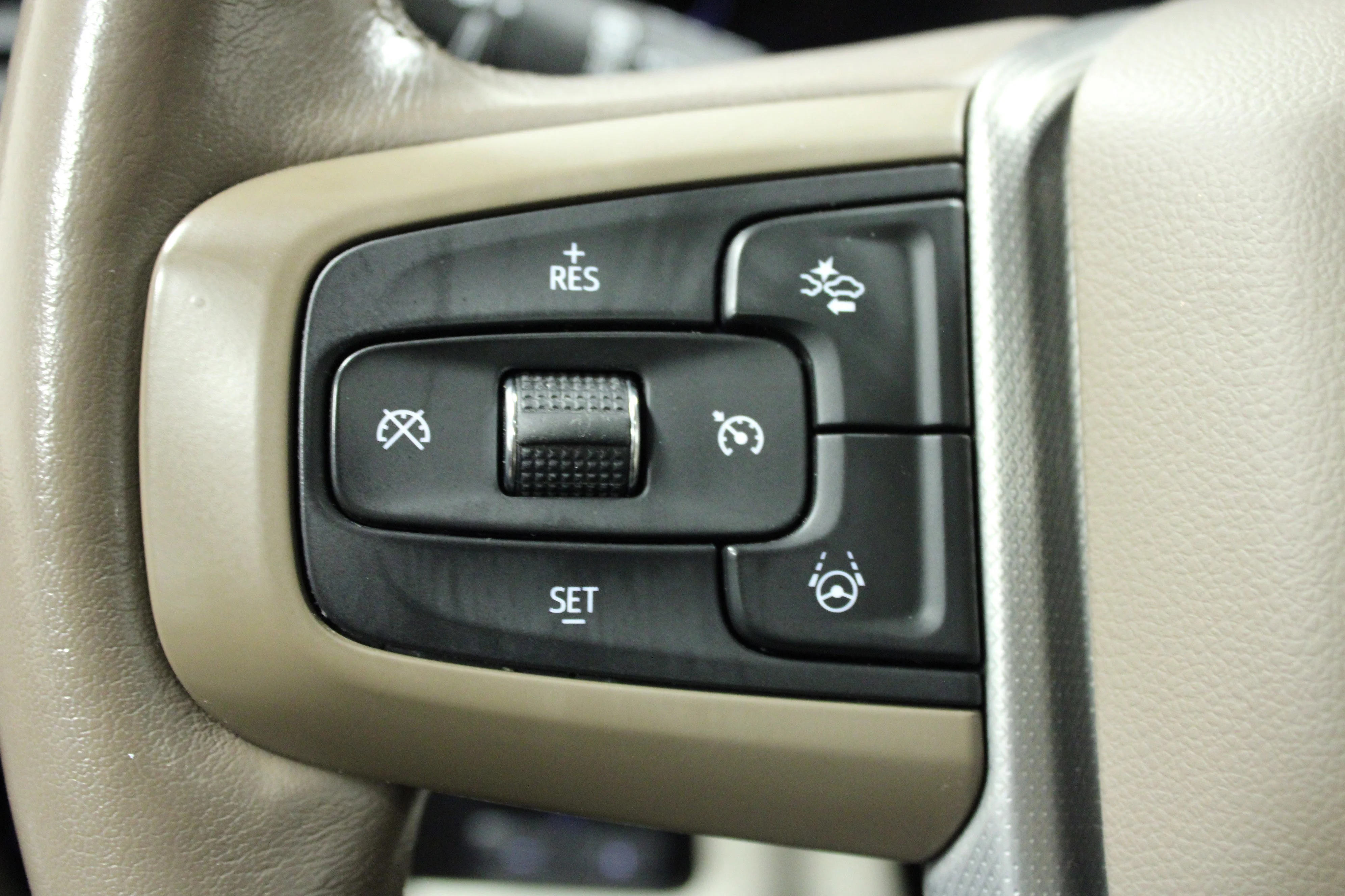 Used 2023 Midnight Blue Metallic GMC Denali image 22