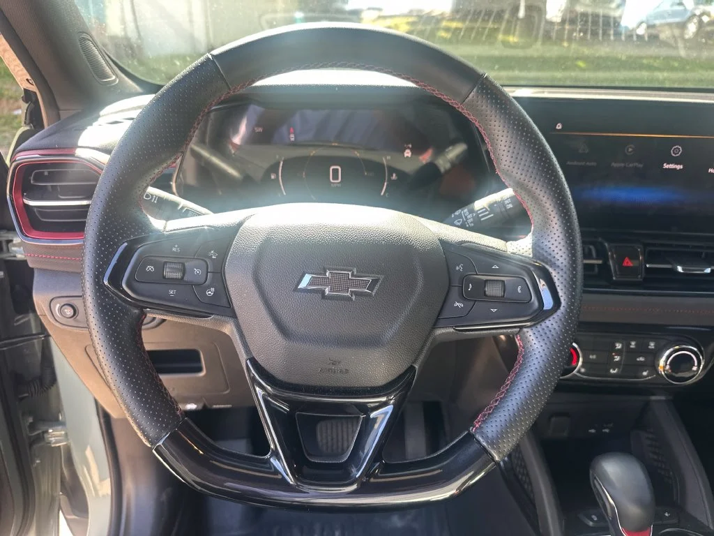 Used 2024 Green Chevrolet RS image 42