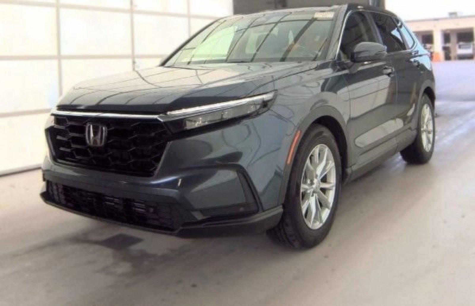 Certified Used 2025 Meteorite Gray Metallic Honda EX-L image 2