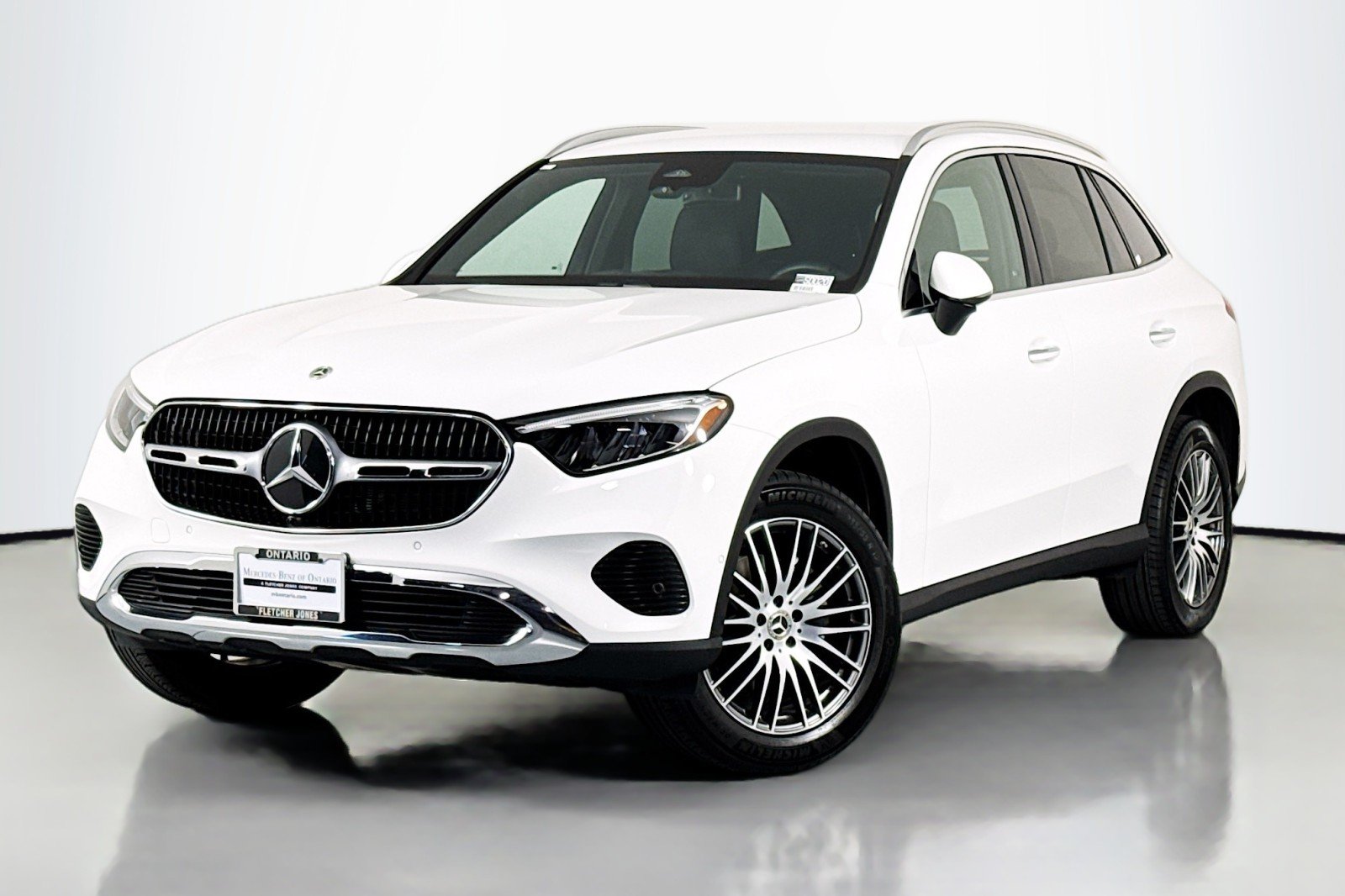 2026 Mercedes-Benz GLC GLC 300's photo