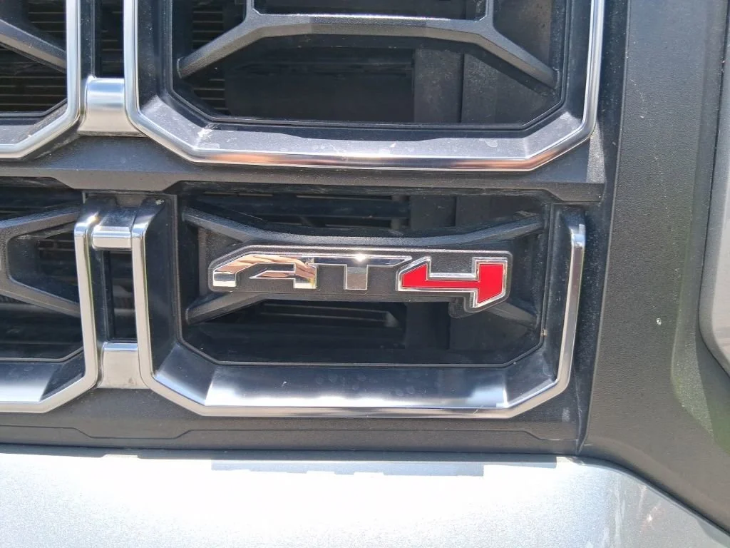 Used 2024 Sterling Metallic GMC AT4 image 4