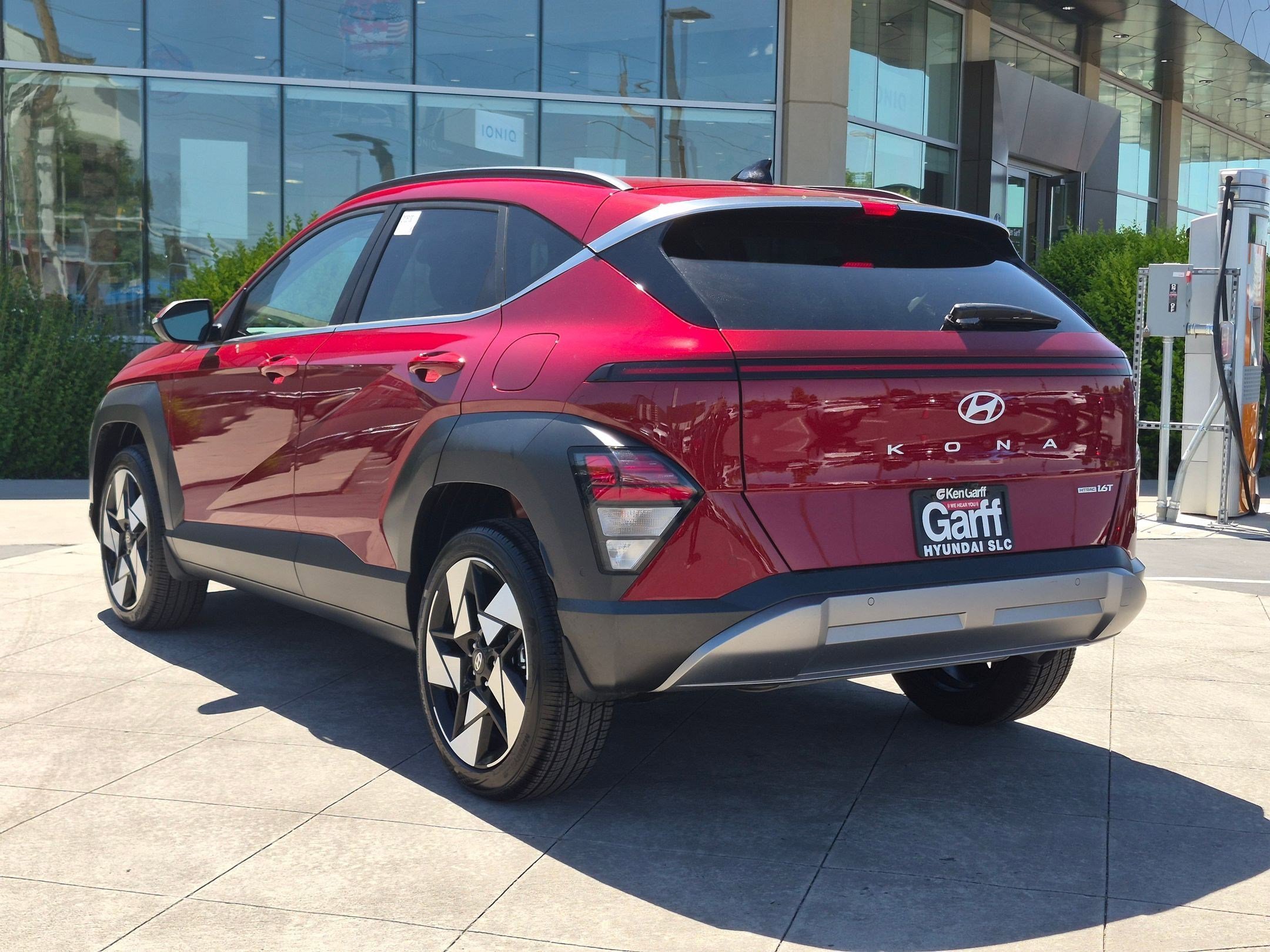 New 2026 Ultimate Red Metallic Hyundai Limited image 5