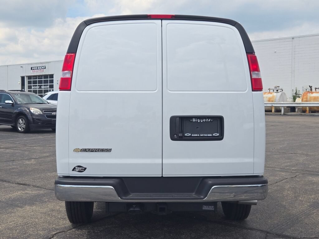 2025 Chevrolet Express Cargo Work Van - Photo 11
