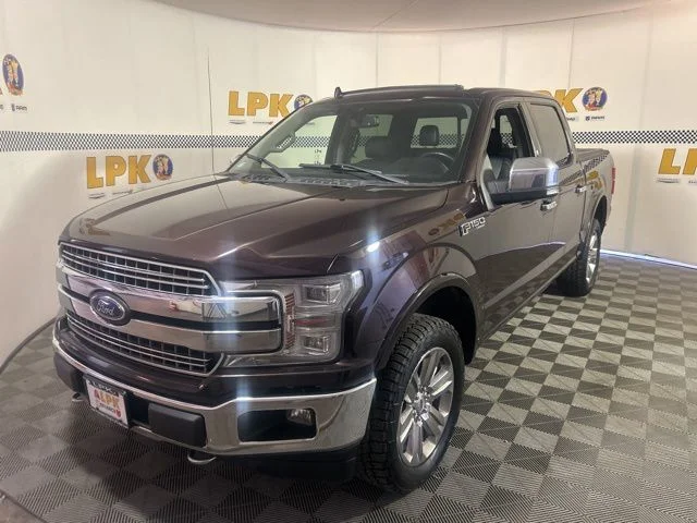 Used 2018 Red Ford Lariat image 9
