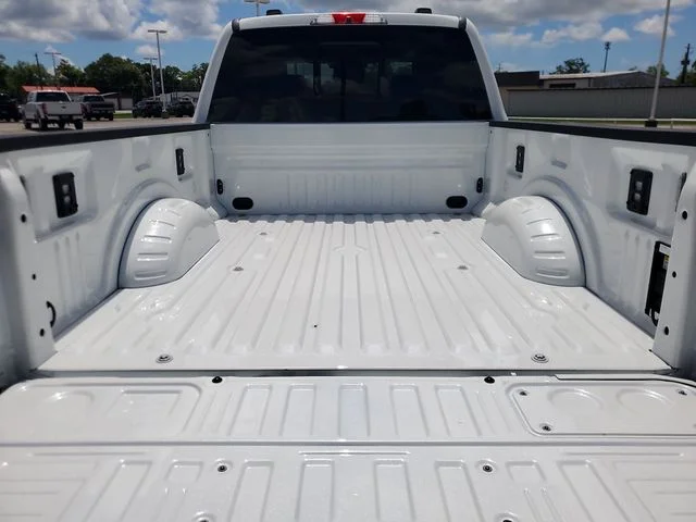New 2026 Star White Metallic Tri-Coat Ford F-250® Platinum® image 6