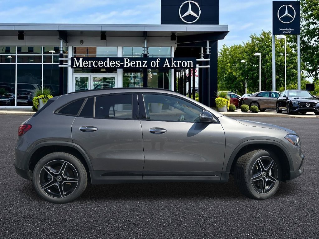 New 2026 Mountain Grey Metallic Mercedes-Benz GLA 250 image 64