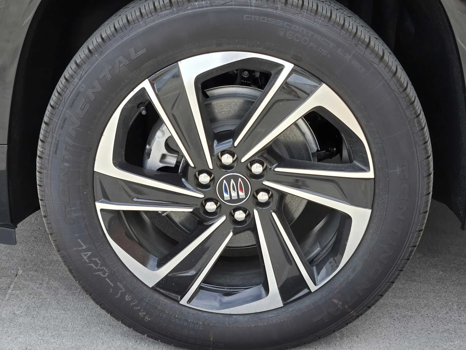 New 2027 Ebony Twilight Metallic Buick Sport Touring image 7