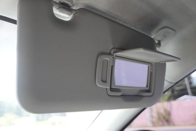 Used 2024 Gray Nissan SR image 41