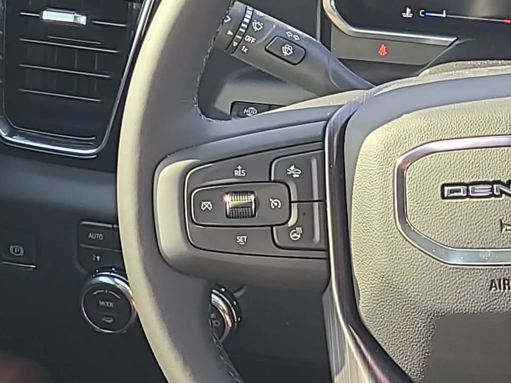 New 2026 Glacier White Tricoat GMC Denali Ultimate image 20
