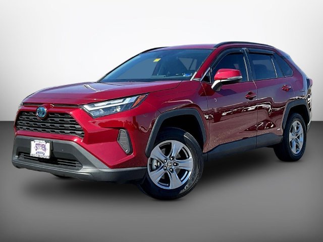 Used 2022 Red Toyota XLE image 3
